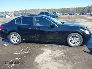 2013 Infiniti G37 Sedan Journey with VIN JN1CV6AP2DM723931, listed as a IAAI auction lot 41741884 with 112,082 mi miles. Bid and sale history available at carsss.com. Image 13.
