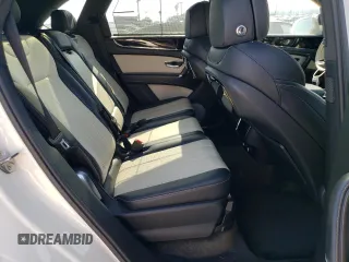 2018 Bentley Bentayga Signature z VIN SJAAC4ZV9JC020797, wystawiony jako Copart lot #72076174 z przebiegiem 78 619 mil mil oraz Szkoda całkowita • Salvage title. Historia ofert i sprzedaży dostępna na DreamBid. Obrazek 11.