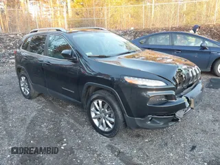 2017 Jeep Cherokee Limited with VIN 1C4PJMDS5HD224478, listed as a IAAI auction lot 41217585 with 71,786 mi miles. Bid and sale history available at carsss.com. Image 1.
