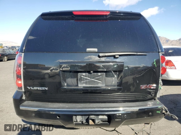 2014 GMC Yukon Denali with VIN 1GKS2EEF0ER108624, listed as a Copart auction lot 44456865 with 170,720 mi miles and Salvage Title. Bid and sale history available at carsss.com. Image 6.