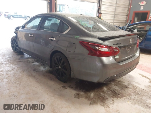 2018 Nissan Altima SR with VIN 1N4AL3AP1JC175694, listed as a IAAI auction lot 42006589 with 89,386 mi miles and . Bid and sale history available at carsss.com. Image 3.