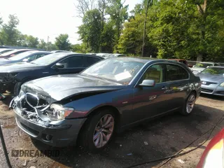 2008 BMW 7 Series 750Li with VIN WBAHN83568DT86869, listed as a IAAI auction lot 38915608 with 190,980 mi miles and . Bid and sale history available at carsss.com. Image 2.