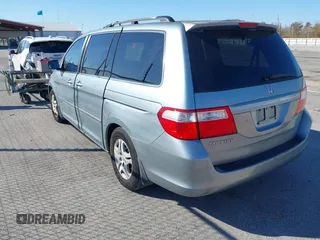 2006 Honda Odyssey EX-L with VIN 5FNRL38756B031675, listed as a IAAI auction lot 41249028 with 152,240 mi miles. Bid and sale history available at carsss.com. Image 3.