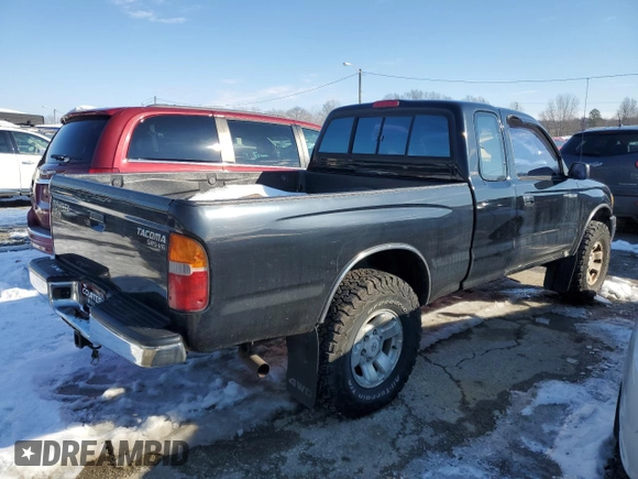1998 Toyota Tacoma with VIN 4TAWN72N6WZ106014, listed as a Copart auction lot 87767435 with 167,626 mi miles and Salvage Title. Bid and sale history available at DreamBid. Image 3.