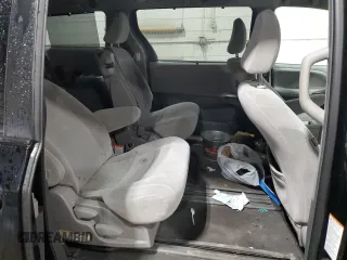 2019 Toyota Sienna LE Auto Access Seat with VIN 5TDKZ3DC3KS990873, listed as a Copart auction lot 51124495 with 87,532 mi miles and Salvage Title. Bid and sale history available at DreamBid. Image 10.