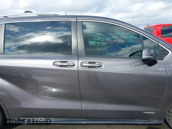 2021 Toyota Sienna Limited with VIN 5TDZRKEC3MS013002, listed as a IAAI auction lot 41068348 with 64,039 mi miles. Bid and sale history available at carsss.com. Image 14.