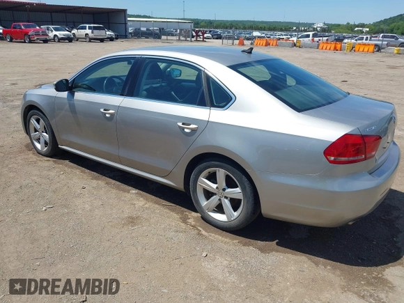 2013 Volkswagen Passat SE with VIN 1VWBP7A37DC140683, listed as a IAAI auction lot 42245864 with 125,898 mi miles and . Bid and sale history available at DreamBid. Image 3.