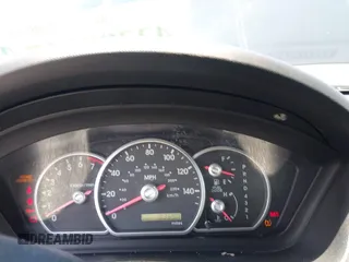 2009 Mitsubishi Galant ES z VIN 4A3AB36F79E004636, wystawiony jako IAAI lot #42290017 z przebiegiem 183 597 mil mil oraz . Historia ofert i sprzedaży dostępna na DreamBid. Obrazek 7.