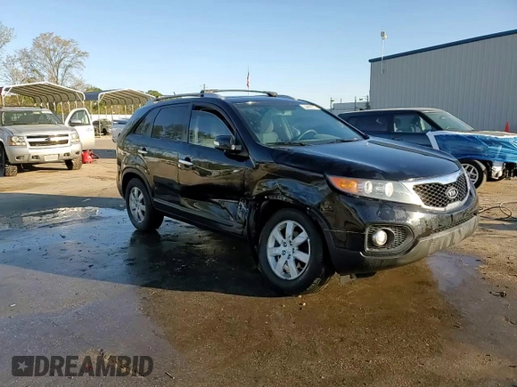 2013 Kia Sorento LX with VIN 5XYKT3A69DG345242, listed as a Copart auction lot 50469915 with 154,112 mi miles and Salvage title. Bid and sale history available at DreamBid. Image 14.