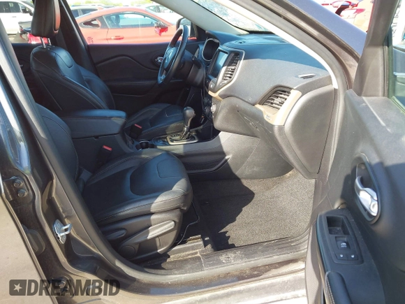 2016 Jeep Cherokee Limited with VIN 1C4PJLDS7GW159825, listed as a IAAI auction lot 41951609 with 102,624 mi miles and . Bid and sale history available at DreamBid. Image 5.