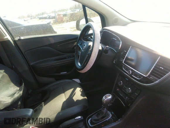 2020 Buick Encore Preferred with VIN KL4CJASB6LB053688, listed as a IAAI auction lot 41839532 with 34,403 mi miles. Bid and sale history available at carsss.com. Image 5.