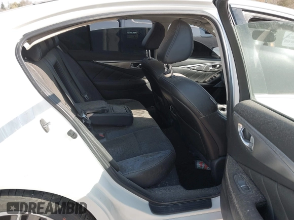 2017 Infiniti Q50 3.0t Premium with VIN JN1EV7AR3HM841394, listed as a IAAI auction lot 40635548 with 73,047 mi miles. Bid and sale history available at carsss.com. Image 8.