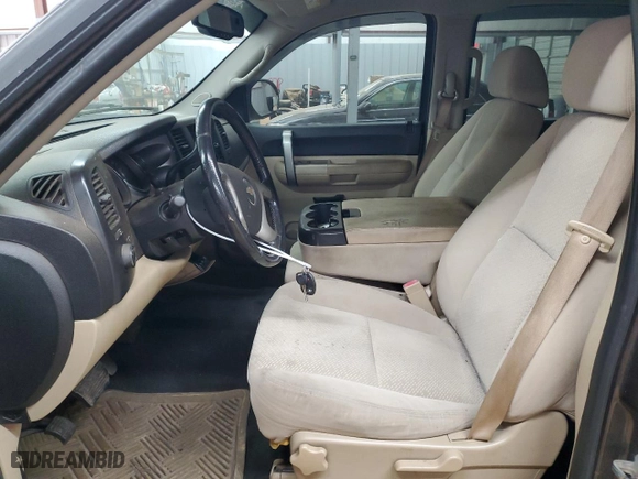 2007 Chevrolet Silverado 1500 LTZ with VIN 2GCEK13M471608557, listed as a Copart auction lot 43639285 with 217,905 mi miles and Salvage Title. Bid and sale history available at carsss.com. Image 7.