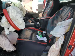 2023 Toyota Tacoma SR z VIN 3TYCZ5AN0PT113503, wystawiony jako Copart lot #59701355 z przebiegiem 16 766 mil mil oraz Szkoda całkowita • Salvage title. Historia ofert i sprzedaży dostępna na DreamBid. Obrazek 7.