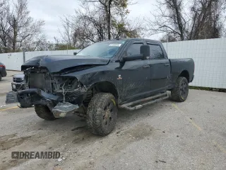 2014 Ram 2500 SLT with VIN 3C6UR5DL1EG213543, listed as a Copart auction lot 81848034 with 164,619 mi miles and Salvage title. Bid and sale history available at DreamBid. Image 1.