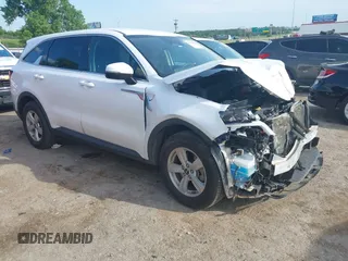2022 Kia Sorento LX with VIN 5XYRG4LC8NG128049, listed as a IAAI auction lot 42505008 with 62,891 mi miles and . Bid and sale history available at DreamBid. Image 1.