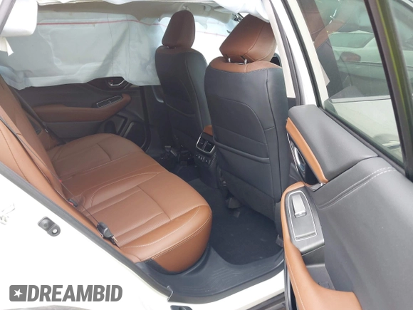2022 Subaru Outback Touring with VIN 4S4BTAPC1N3217113, listed as a IAAI auction lot 42247212 with 16,527 mi miles and . Bid and sale history available at DreamBid. Image 8.