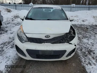 2014 Kia Rio LX with VIN KNADM5A35E6921756, listed as a Copart auction lot 84653184 with 181,703 mi miles and Salvage Title. Bid and sale history available at carsss.com. Image 5.