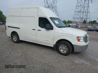 2013 Nissan NV Cargo SV z VIN 1N6BF0LY1DN109064, wystawiony jako IAAI lot #39906243 z przebiegiem 299 153 mil mil oraz . Historia ofert i sprzedaży dostępna na DreamBid. Obrazek 1.