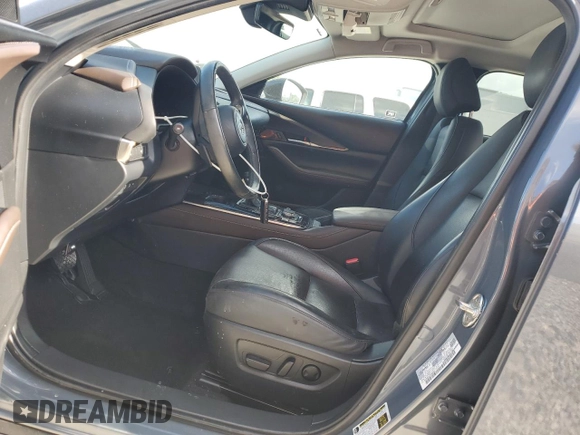 2021 Mazda CX-30 Premium with VIN 3MVDMBDY2MM306250, listed as a Copart auction lot 53430615 with 59,112 mi miles and Salvage title. Bid and sale history available at DreamBid. Image 7.
