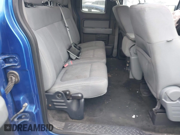2011 Ford F-150 XL with VIN 1FTFX1CT9BFA91495, listed as a IAAI auction lot 40992290 with 237,133 mi miles. Bid and sale history available at carsss.com. Image 8.