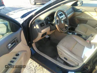 2008 Mercury Milan Premier with VIN 3MEHM081X8R608848, listed as a IAAI auction lot 42804879 with Not provided miles and . Bid and sale history available at DreamBid. Image 5.