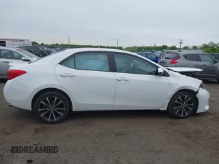 2017 Toyota Corolla L z VIN 2T1BURHE8HC787010, wystawiony jako IAAI lot #42366723 z przebiegiem 104 805 mil mil oraz . Historia ofert i sprzedaży dostępna na DreamBid. Obrazek 13.