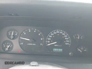 2004 Jeep Grand Cherokee Laredo с VIN 1J8GW48S54C145400, выставлен на аукционе IAAI как лот 42354723 с пробегом 294 189 миль миль и . История ставок и продаж доступна на DreamBid. Изображение 7.