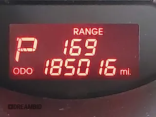 2012 Kia Sorento LX z VIN 5XYKT4A6XCG218424, wystawiony jako IAAI lot #42351646 z przebiegiem 185 016 mil mil oraz . Historia ofert i sprzedaży dostępna na DreamBid. Obrazek 15.