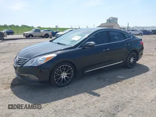 2015 Hyundai Azera Limited with VIN KMHFH4JGXFA467625, listed as a IAAI auction lot 42222067 with 242,309 mi miles and . Bid and sale history available at carsss.com. Image 2.