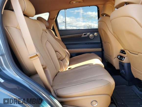 2023 Genesis GV80 z VIN KMUHBDSB5PU120430, wystawiony jako Copart lot #43413055 z przebiegiem 16 949 mil mil oraz Szkoda całkowita • Salvage title. Historia ofert i sprzedaży dostępna na DreamBid. Obrazek 11.