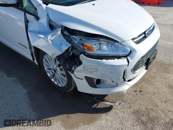 2017 Ford C-Max SE with VIN 1FADP5AU0HL117265, listed as a IAAI auction lot 41413374 with 64,660 mi miles. Bid and sale history available at carsss.com. Image 6.