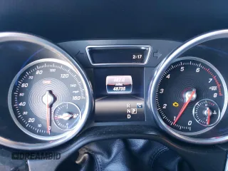 2019 Mercedes-Benz GLE 400 с VIN 4JGDA5GB5KB209997, выставлен на аукционе Copart как лот 88109675 с пробегом 48 735 миль миль и Списание • Salvage title. История ставок и продаж доступна на DreamBid. Изображение 9.