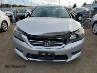 2015 Honda Accord LX with VIN 1HGCR2F3XFA165493, listed as a Copart auction lot 53420435 with 113,421 mi miles and Salvage Title. Bid and sale history available at carsss.com. Image 5.
