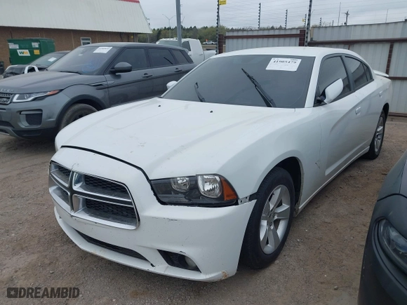2013 Dodge Charger SXT Plus with VIN 2C3CDXHGXDH537220, listed as a IAAI auction lot 41905479 with 140,075 mi miles. Bid and sale history available at carsss.com. Image 2.