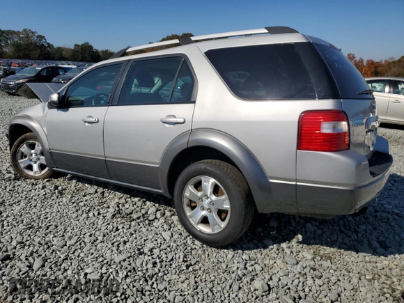 2007 Ford Freestyle SEL z VIN 1FMDK02137GA22864, wystawiony jako Copart lot #73942603 z przebiegiem 134 137 mil mil oraz Szkody całkowita. Historia ofert i sprzedaży dostępna na DreamBid. Obrazek 2.