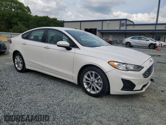 2020 Ford Fusion Hybrid SE with VIN 3FA6P0LUXLR184992, listed as a Copart auction lot 52674565 with 59,742 mi miles and Salvage Title. Bid and sale history available at carsss.com. Image 4.