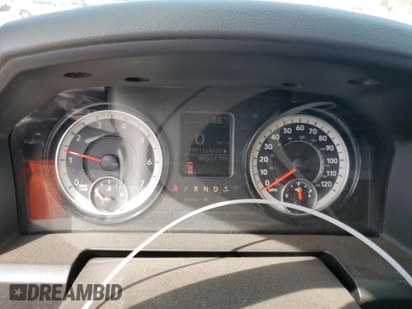 2019 Ram 1500 Tradesman with VIN 3C6JR7DG0KG501535, listed as a Copart auction lot 49723925 with 98,584 mi miles and Clean title. Bid and sale history available at DreamBid. Image 9.