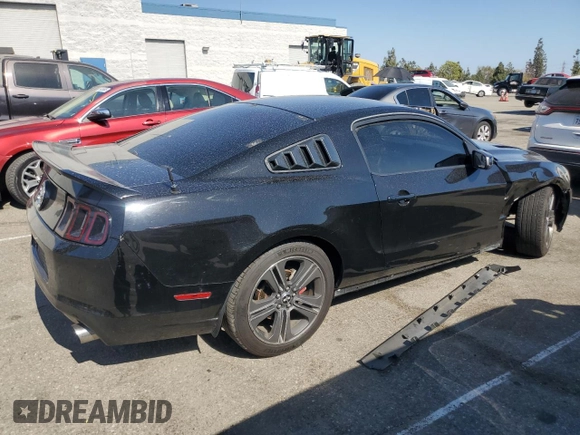 2013 Ford Mustang V6 с VIN 1ZVBP8AM8D5206550, выставлен на аукционе Copart как лот 59400935 с пробегом 157 747 миль миль и Списание • Salvage title. История ставок и продаж доступна на DreamBid. Изображение 3.
