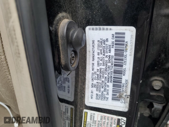 2005 Toyota Corolla CE with VIN 1NXBR30E75Z463700, listed as a Copart auction lot 84317814 with 210,910 mi miles and Clean Title. Bid and sale history available at DreamBid. Image 12.