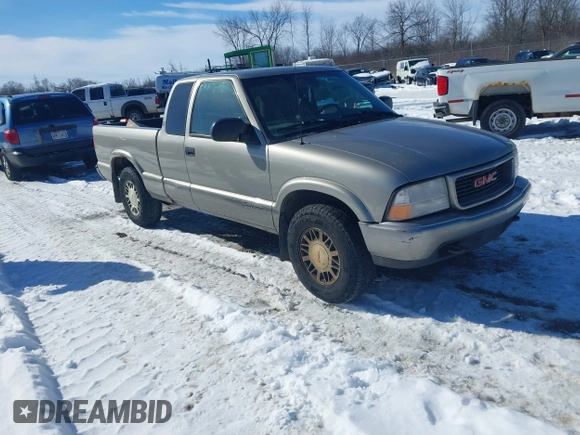1999 GMC Sonoma SLS with VIN 1GTDT19X9X8531949, listed as a IAAI auction lot 41608606 with 127,664 mi miles. Bid and sale history available at carsss.com. Image 1.