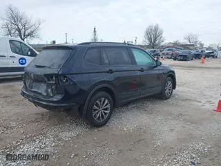 2018 Volkswagen Tiguan S with VIN 3VV0B7AX5JM109066, listed as a IAAI auction lot 41866569 with 83,448 mi miles. Bid and sale history available at carsss.com. Image 4.