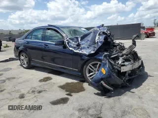 2013 Mercedes-Benz C 300 Sport with VIN WDDGF8AB9DA785362, listed as a Copart auction lot 54761865 with 202,301 mi miles and Salvage Title. Bid and sale history available at DreamBid. Image 4.