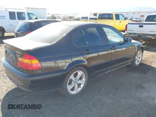 2004 BMW 3 Series 325xi with VIN WBAEU33414PF61699, listed as a IAAI auction lot 42188486 with 178,235 mi miles and . Bid and sale history available at carsss.com. Image 4.