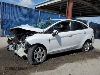 2016 Ford Fiesta SE z VIN 3FADP4BJ7GM114035, wystawiony jako Copart lot #52130085 z przebiegiem Nie podano mil oraz Szkoda całkowita • Salvage title. Historia ofert i sprzedaży dostępna na DreamBid. Obrazek 1.