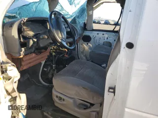 2001 Ford Econoline Passenger XL with VIN 1FMRE11LX1HA66495, listed as a Copart auction lot 70438864 with 306,671 mi miles and Salvage Title. Bid and sale history available at carsss.com. Image 7.