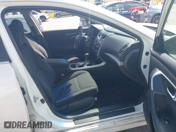 2015 Nissan Altima SL with VIN 1N4AL3APXFC136884, listed as a IAAI auction lot 41787571 with 149,190 mi miles and . Bid and sale history available at DreamBid. Image 5.