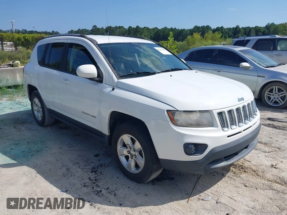 2016 Jeep Compass Latitude with VIN 1C4NJCEB3GD655531, listed as a IAAI auction lot 40418301 with 159,670 mi miles. Bid and sale history available at carsss.com. Image 1.