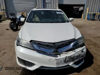 2017 Acura ILX Premium with VIN 19UDE2F7XHA009900, listed as a Copart auction lot 58033015 with 90,641 mi miles and Salvage title. Bid and sale history available at DreamBid. Image 5.
