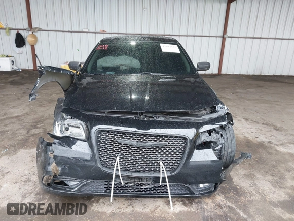 2016 Chrysler 300 with VIN 2C3CCAEG3GH348420, listed as a IAAI auction lot 41092322 with 111,929 mi miles. Bid and sale history available at carsss.com. Image 13.